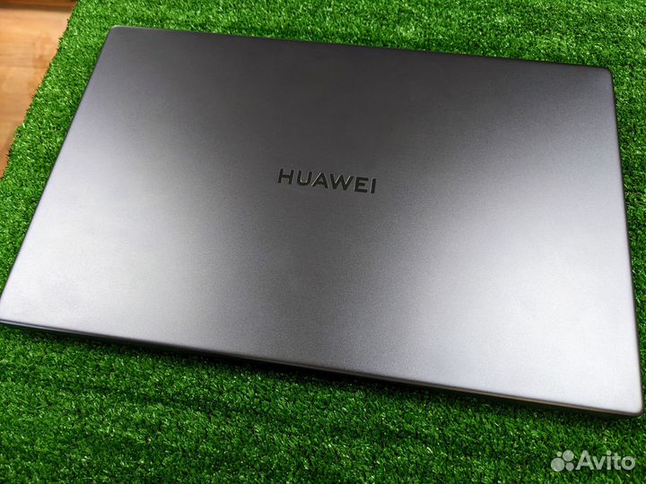Ультрабук Huawei Mate book D15 / i5 / 16/512Gb