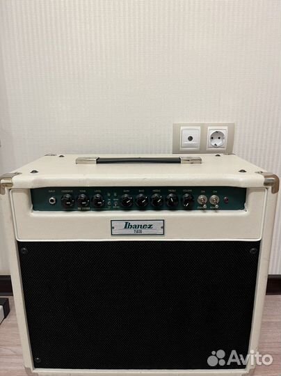 Комбоусилитель Ibanez