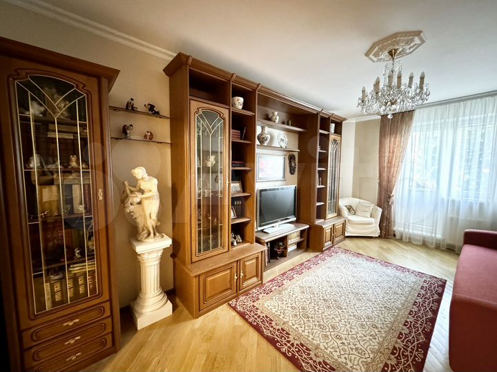 3-к. квартира, 73 м², 4/17 эт.