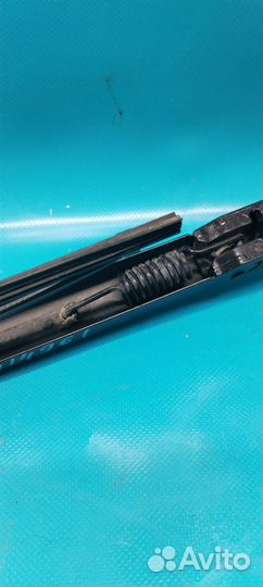 Поводок стеклоочистителя заднего Land Rover range