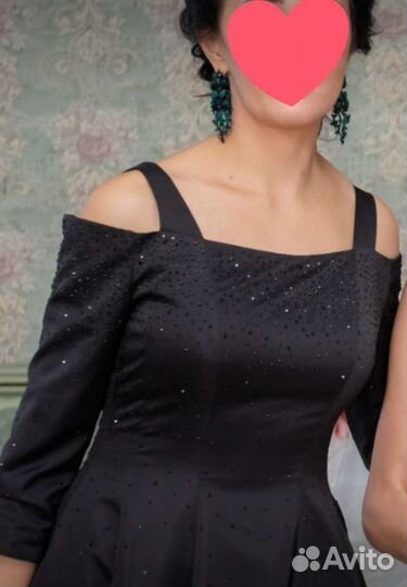 Платье вечернее