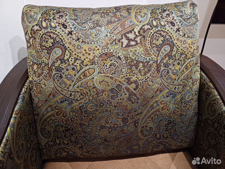 Кресло и пуф Moon