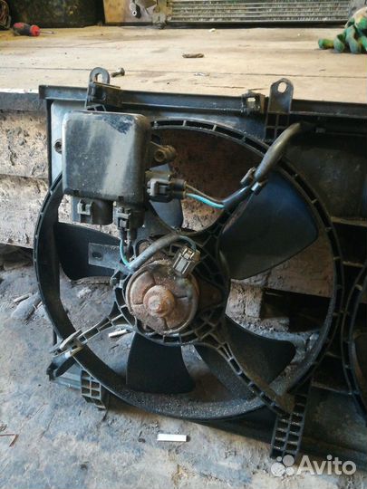 Диффузор вентилятора Mitsubishi Lancer