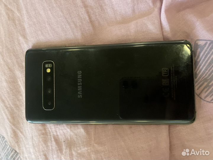 Samsung Galaxy S10, 8/128 ГБ