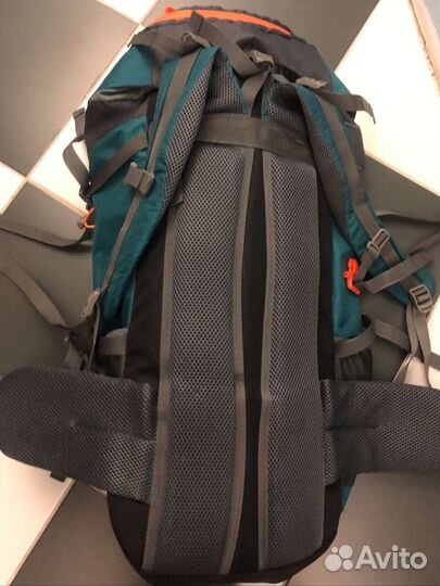 Одежда и вещи для треккинга, похода, спорта