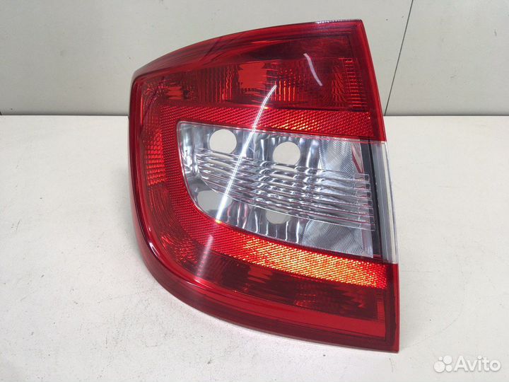 Фонарь Skoda Rapid фар задний Шкода Рапид