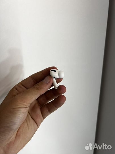 AirPods Pro 1 го поколения оригинал