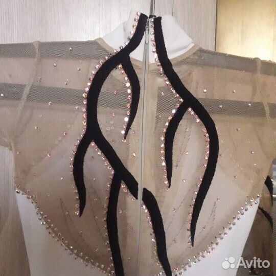 Купальник для х/г на 6-7лет