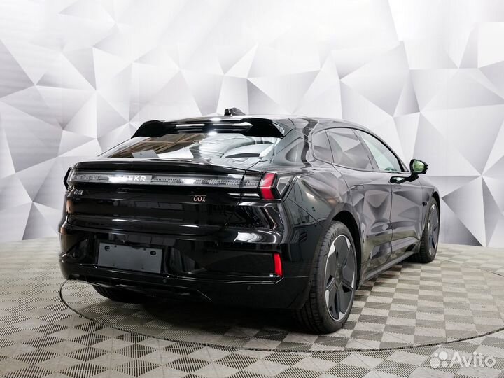 Zeekr 001 544 л.с. AT, 2023, 166 км