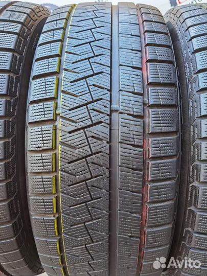 Pirelli Ice Asimmetrico 235/55 R18 99V