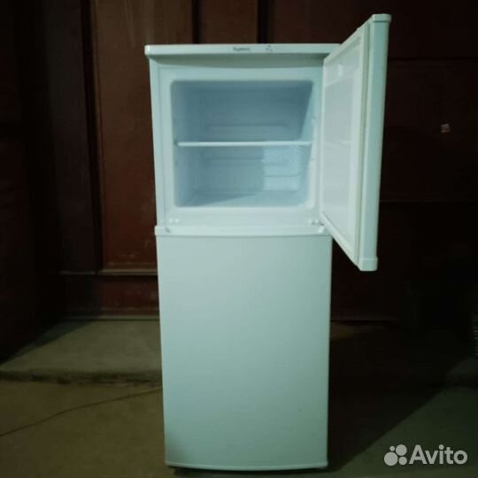 Холодильник бу Бирюса