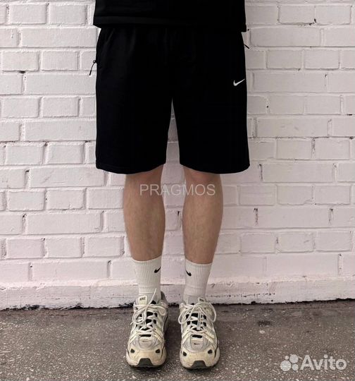 Новые Широкие Шорты Nike Swoosh