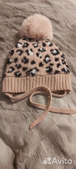 Шапка для девочки новая