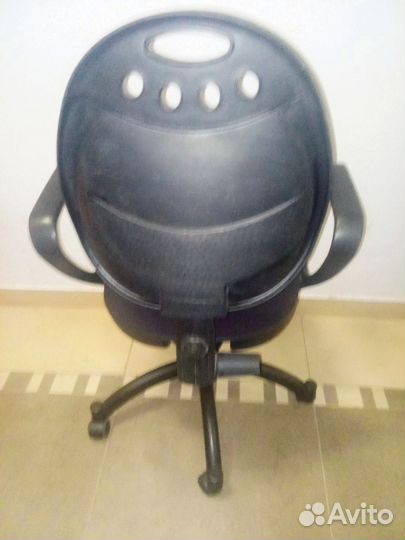 Компьютерное кресло