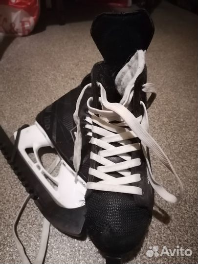 Коньки хоккейные 34 размер