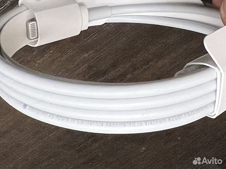 Кабель apple lightning to usb c for iPhone