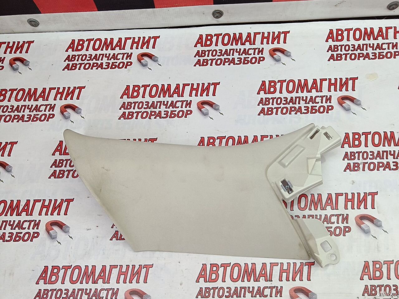 Обшивка стойки задняя левая Voyah Free