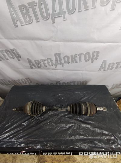 Полуось передняя левая Opel Astra H