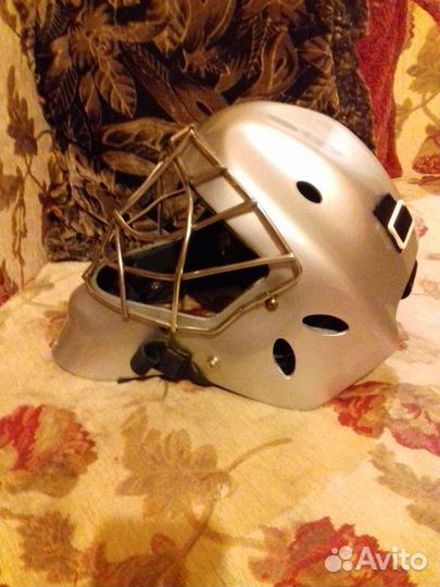 Продам шлем хоккейного вратаря профессиональный Ba