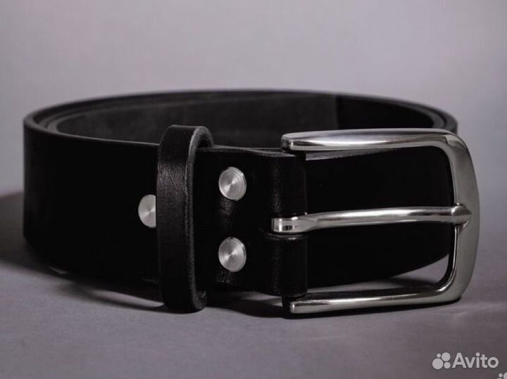 Мужской кожаный ремень