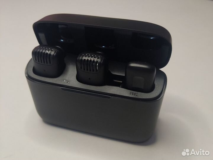 Беспроводной петличный микрофон (петличка)