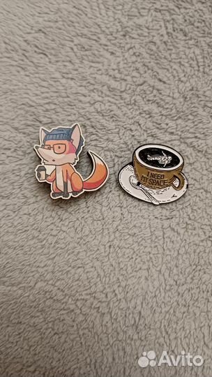 Значки на одежду 