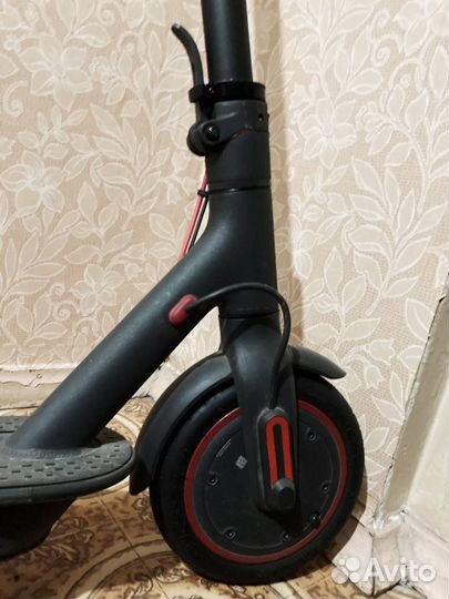 Электросамокат Xiaomi M365 PRO 1 поколение