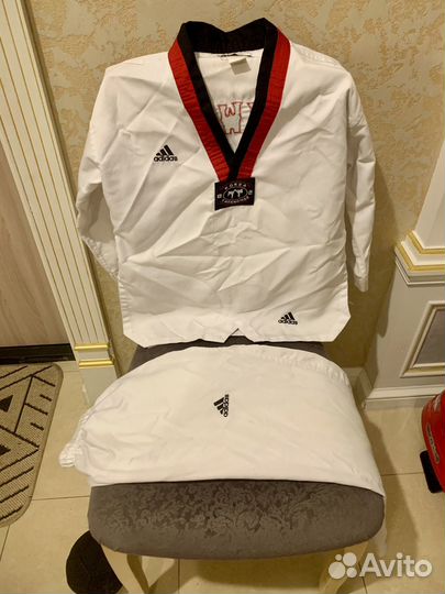 Добок,защита для рук,ног и паха, перчатки,пояс