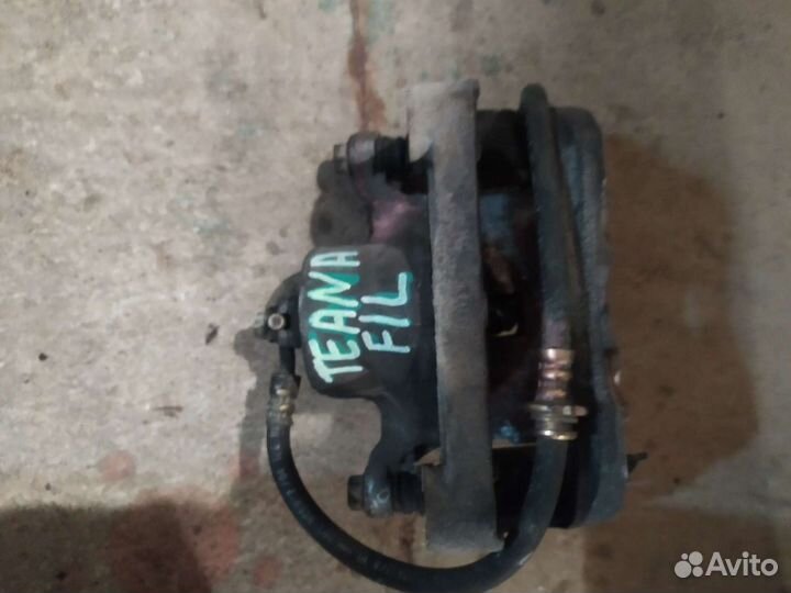 Суппорт тормозной передний