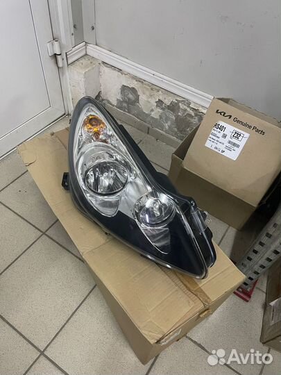 Фара Opel Corsa D 2006-2014