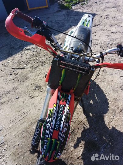 Питбайк BSE (YX140)