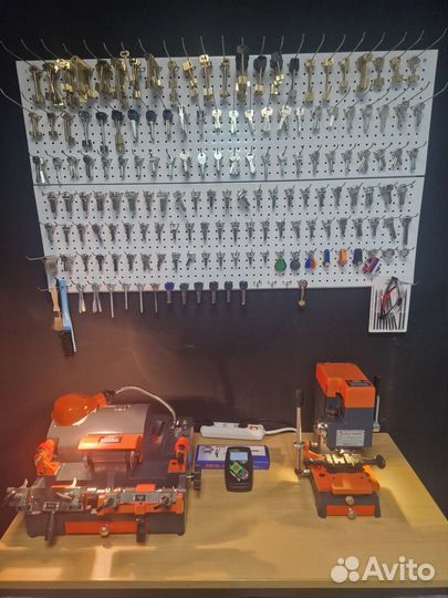 Комиссионый магазин и изготовление ключей