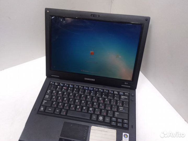 Ноутбук Samsung Q45