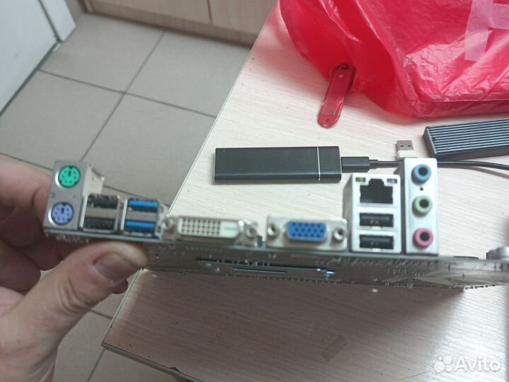 Материнская плата с процессором g3240