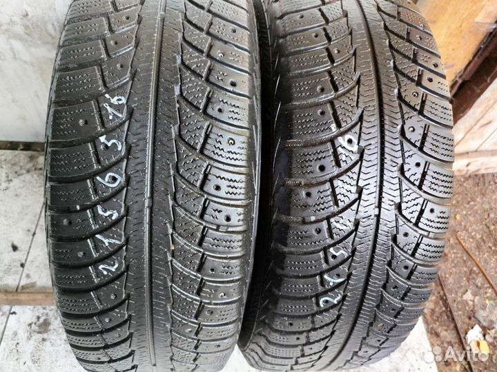 Gislaved Nord Frost 5 215/65 R16 102T