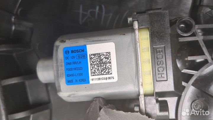 Стеклоподъемник электрический Hyundai Sonata 8 201