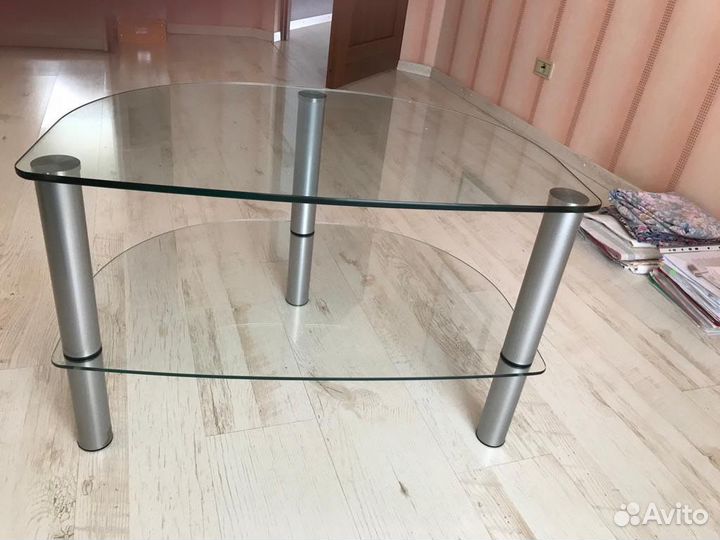 Тумба стеклянная