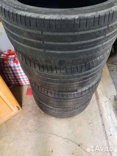 Pirelli P Zero 245/40 R19 и 275/35 R19 100Y