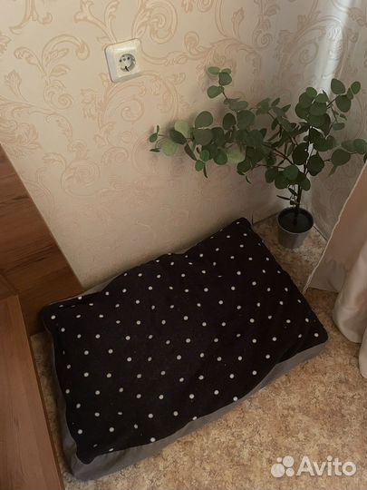 Лежанка для собак и кошек