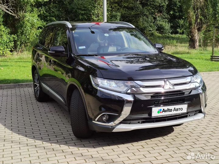 Mitsubishi Outlander 3.0 AT, 2015, 150 000 км