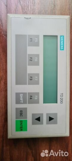 Панель оператора Siemens Simatic TD200