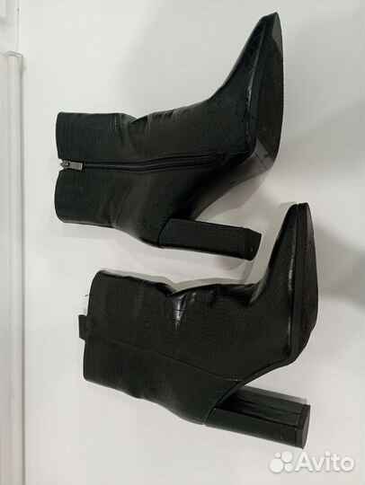 Полусапоги / сапоги 37 размер (24 см)