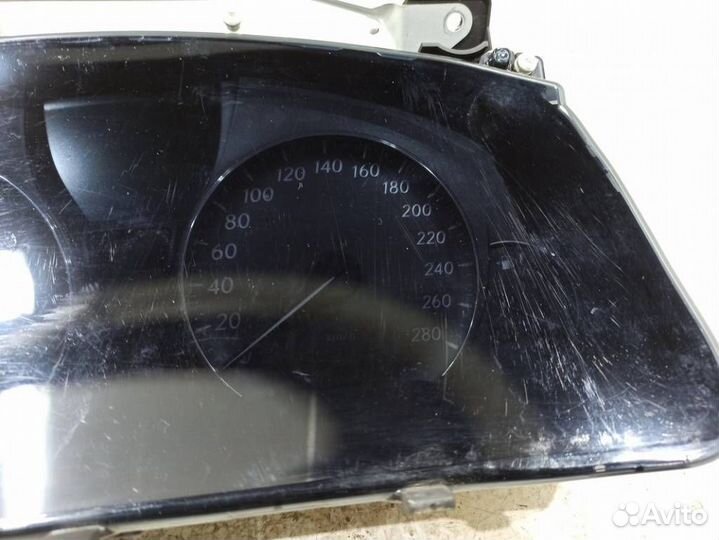 Панель приборов Лексус LS 4