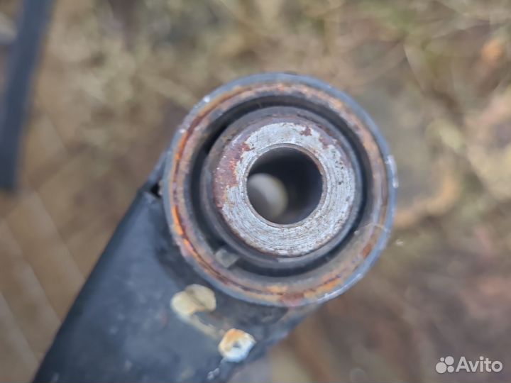 Рычаг правый subaru impreza gg