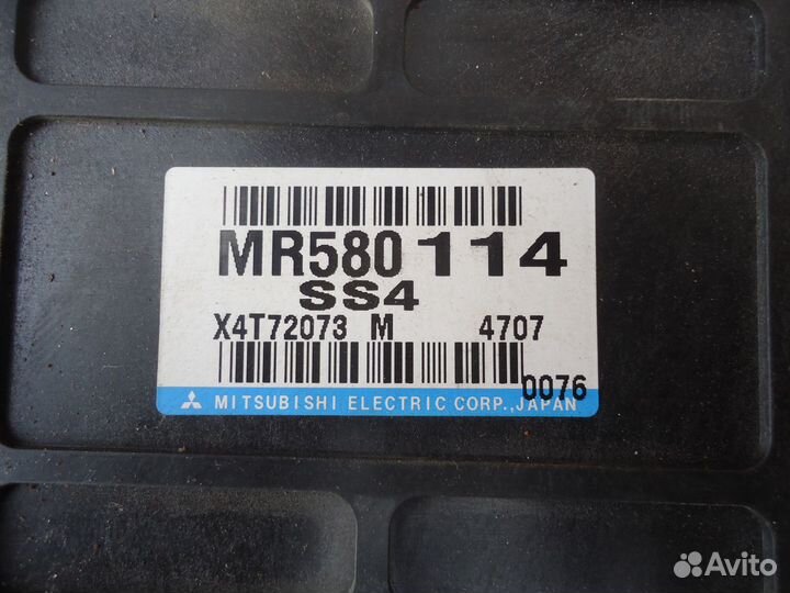 Блок управления Mitsubishi Paigero 3 3.2td