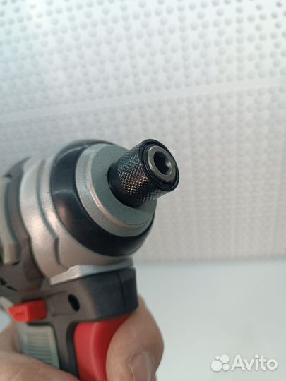 Винтоверт impact PIT psd20h-170a solo 3к