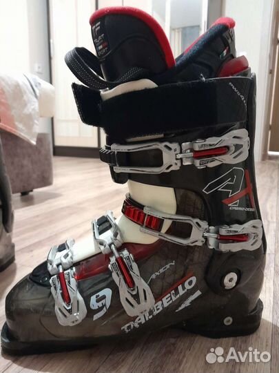 Горнолыжные ботинки dalbello