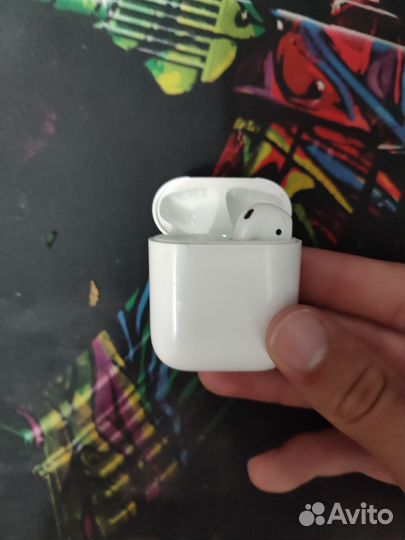 Наушники airpods 1 оригинал, кейс и правый наушник