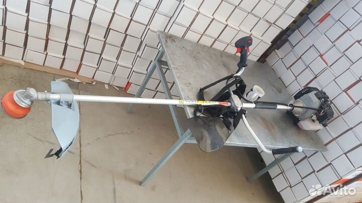 Бензокоса Интерскол 25/52 (кусторез)