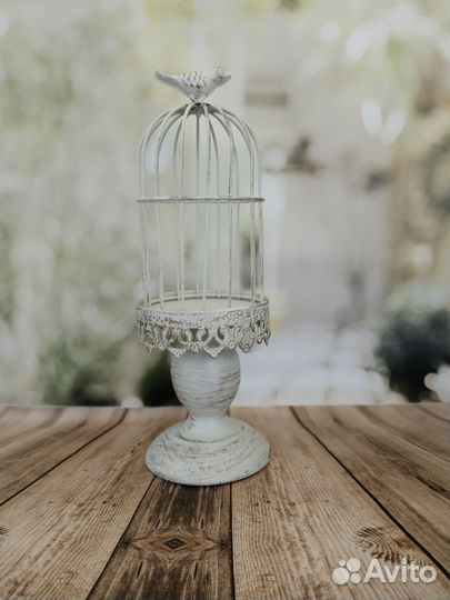 Большой подсвечник в винтажном стиле 